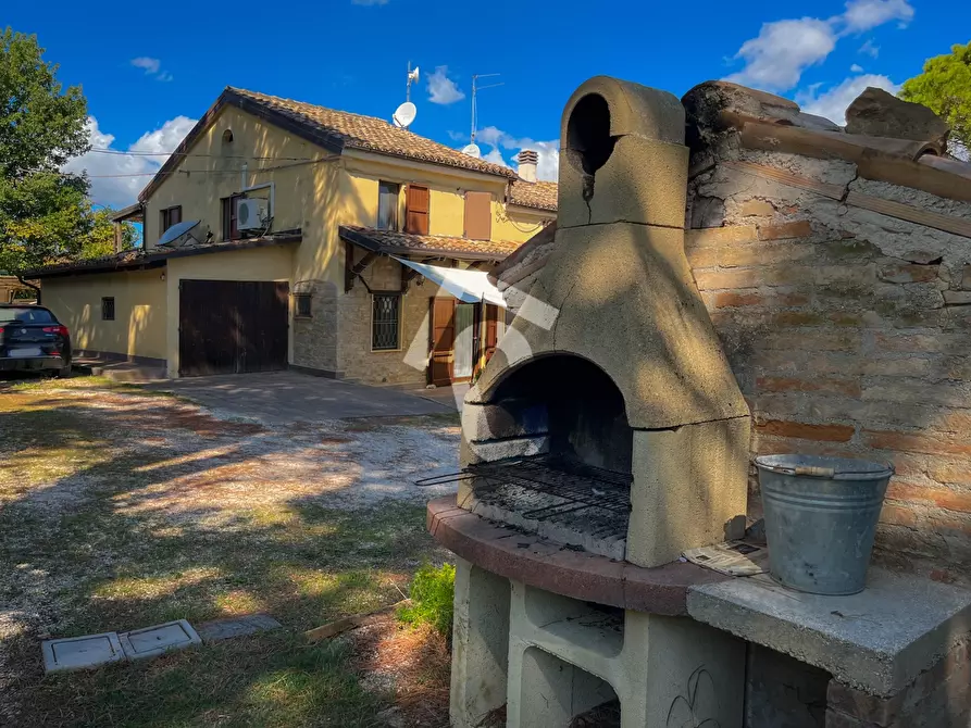 Immagine 40 di Casa bifamiliare in vendita  a Castelbellino