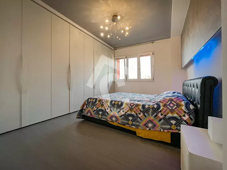 Immagine 12 di Appartamento in vendita  a Castelbellino