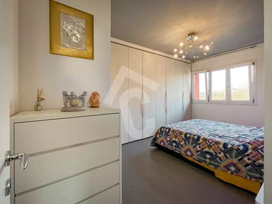 Immagine 9 di Appartamento in vendita  a Castelbellino