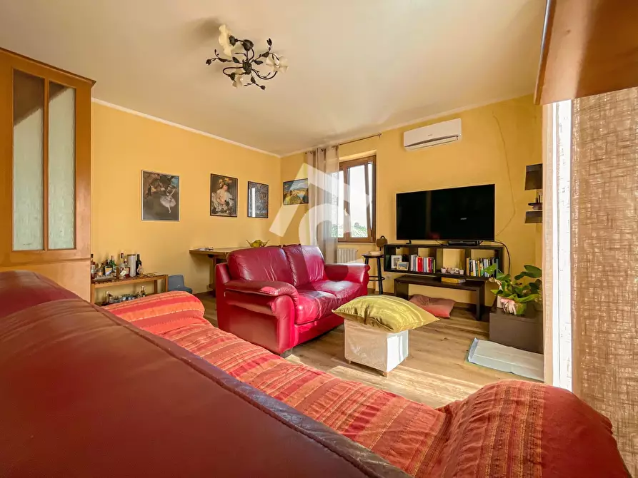 Immagine 14 di Quadrilocale in vendita  a Montecarotto