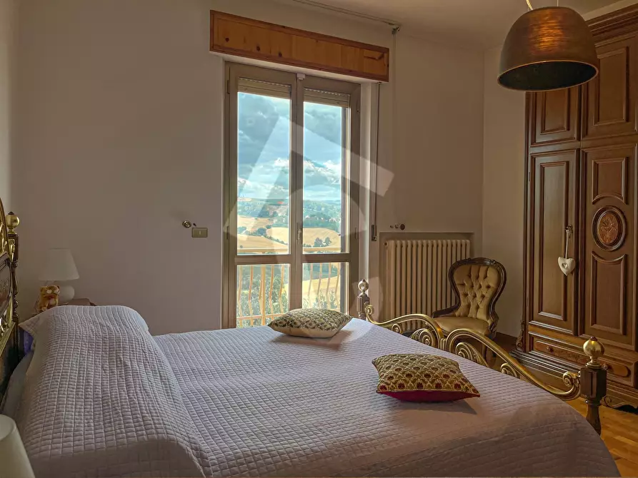 Immagine 42 di Casa indipendente in vendita  a Jesi