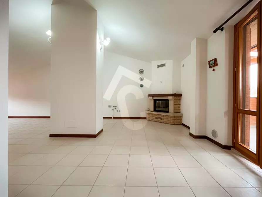 Immagine 20 di Appartamento in vendita  a Jesi