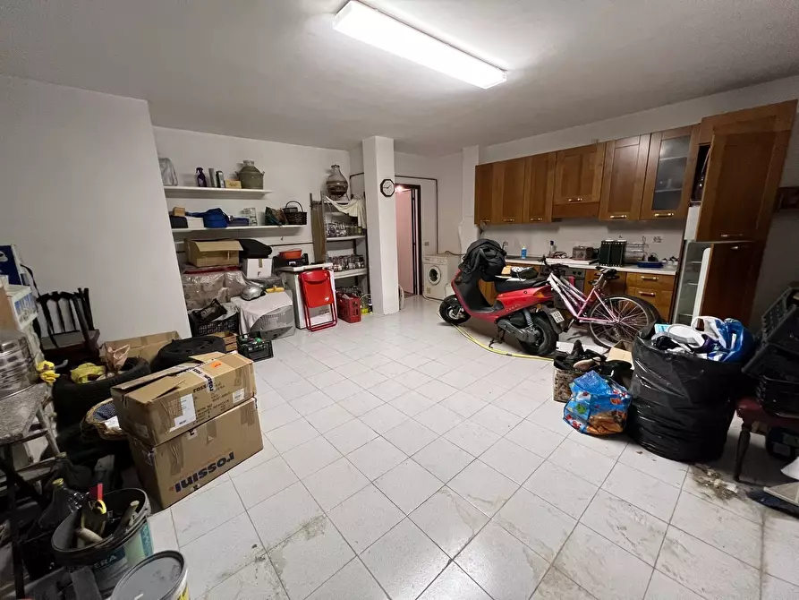 Immagine 29 di Appartamento in vendita  a Staffolo