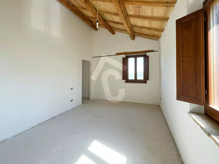 Immagine 44 di Rustico / casale in vendita  a Serra San Quirico