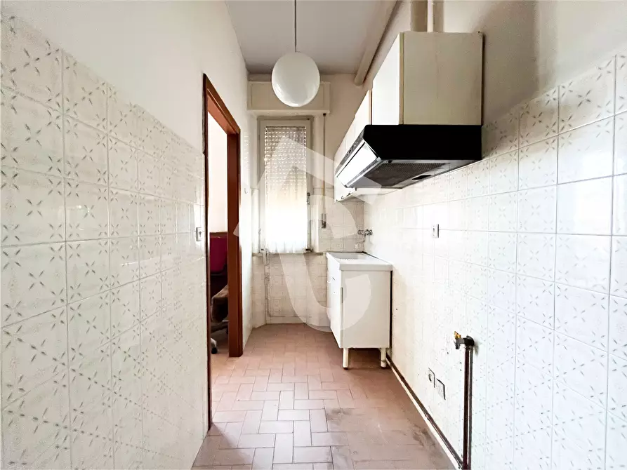 Immagine 8 di Appartamento in vendita  a Jesi