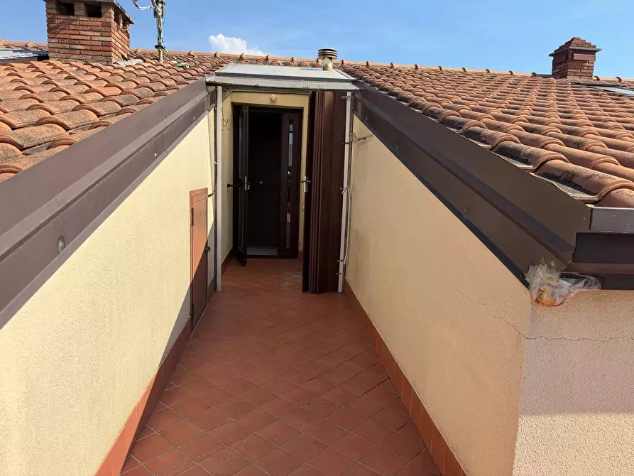 Immagine 13 di Mansarda in vendita  a Tremestieri Etneo