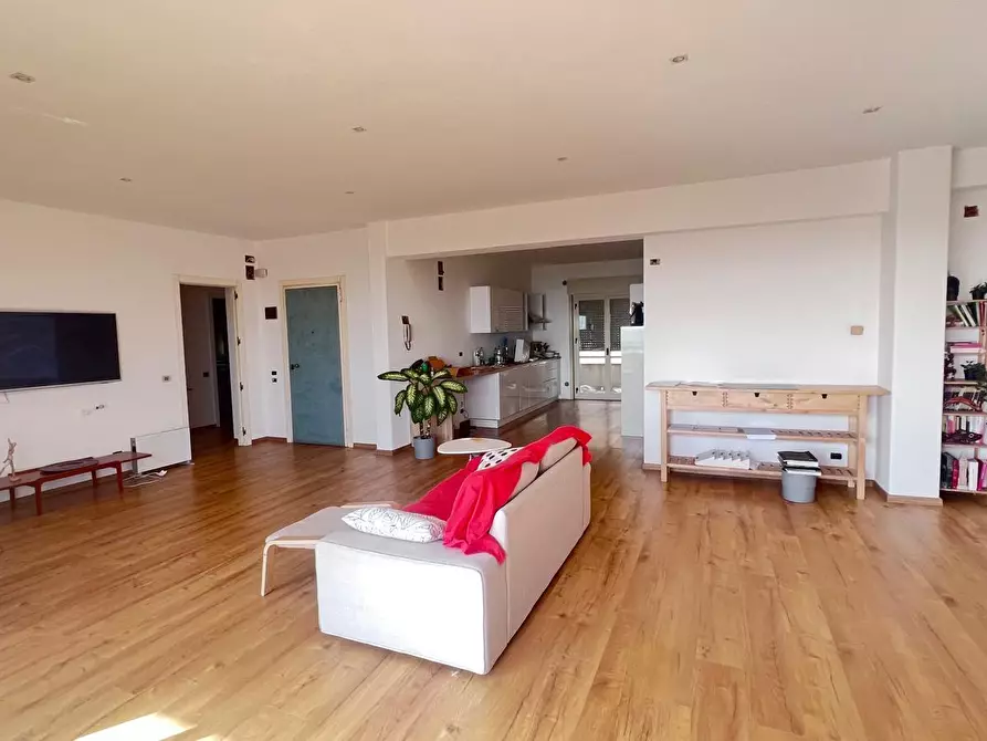 Immagine 4 di Appartamento in vendita  a Valverde