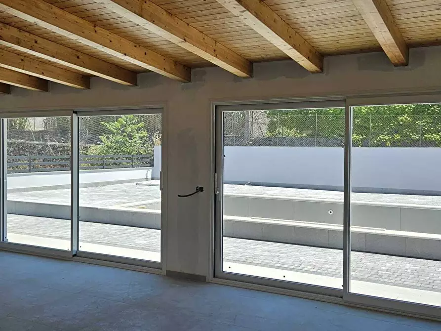 Immagine 10 di Villa in vendita  a Aci Bonaccorsi