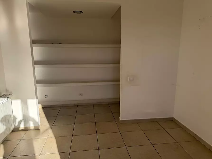 Immagine 2 di Appartamento in vendita  a Pedara