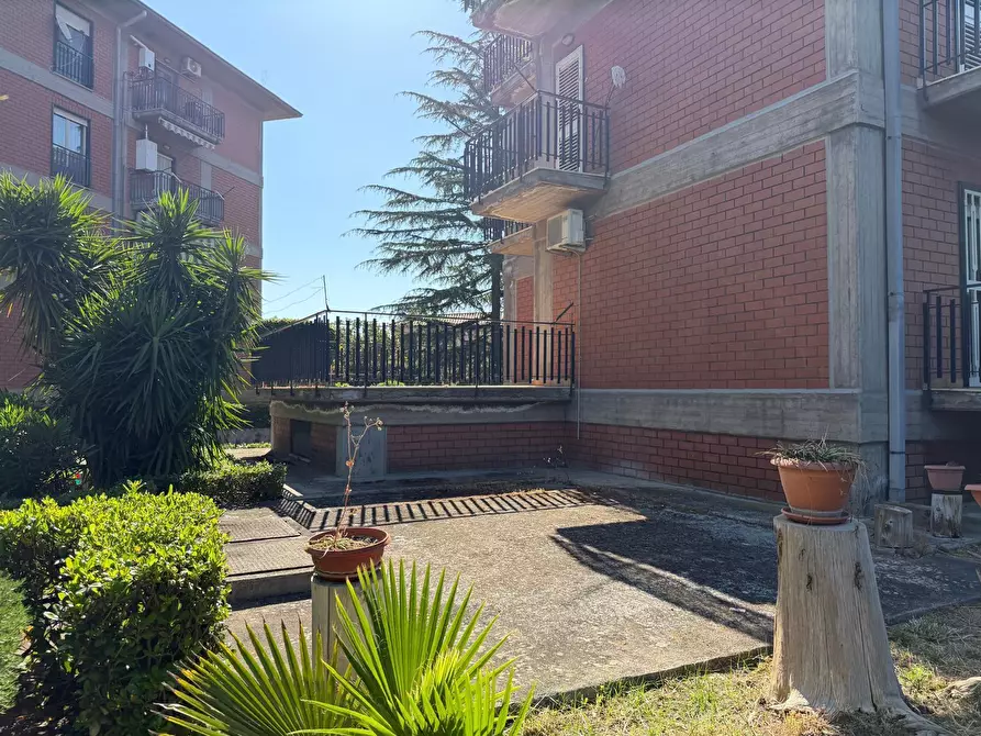 Immagine 23 di Appartamento in vendita  a Gravina Di Catania