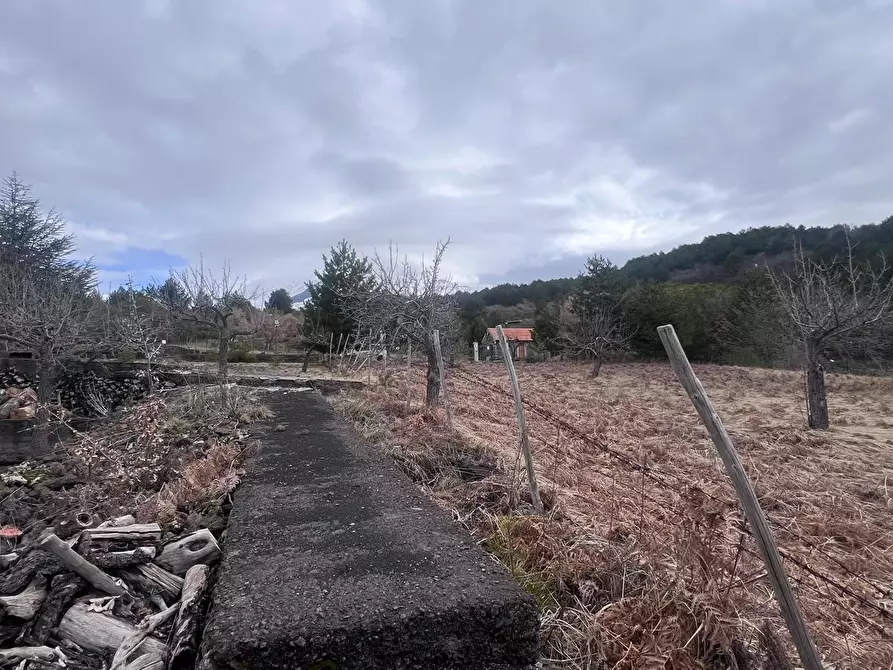 Immagine 35 di Villa in vendita  a Ragalna