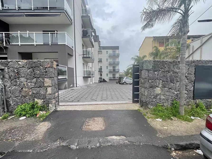 Immagine 20 di Attico in vendita  in Corso Indipendenza 149 a Catania