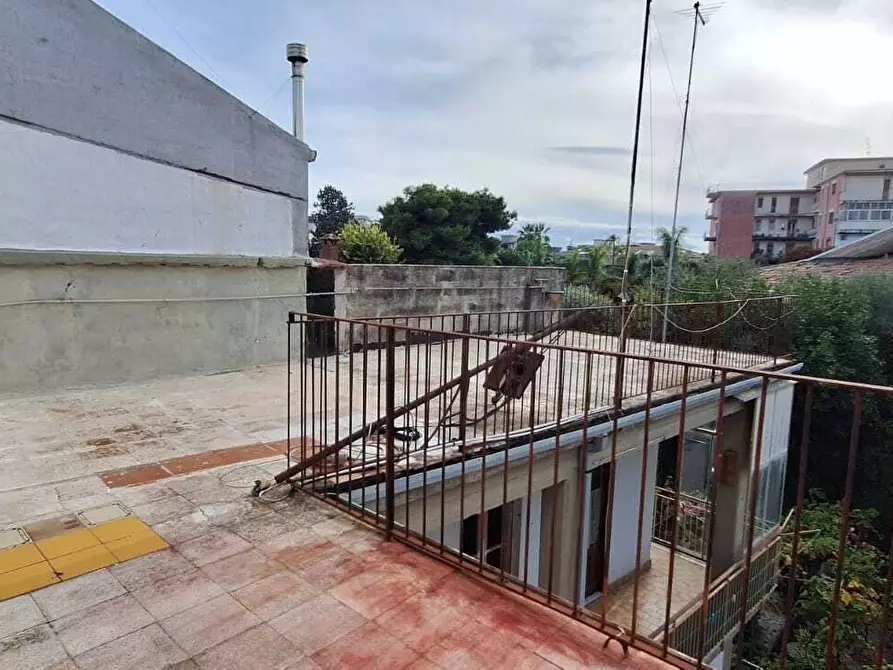 Immagine 17 di Appartamento in vendita  a San Giovanni La Punta