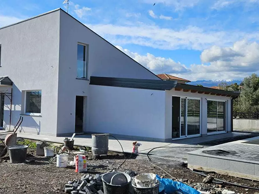 Immagine 4 di Villa in vendita  a Aci Bonaccorsi