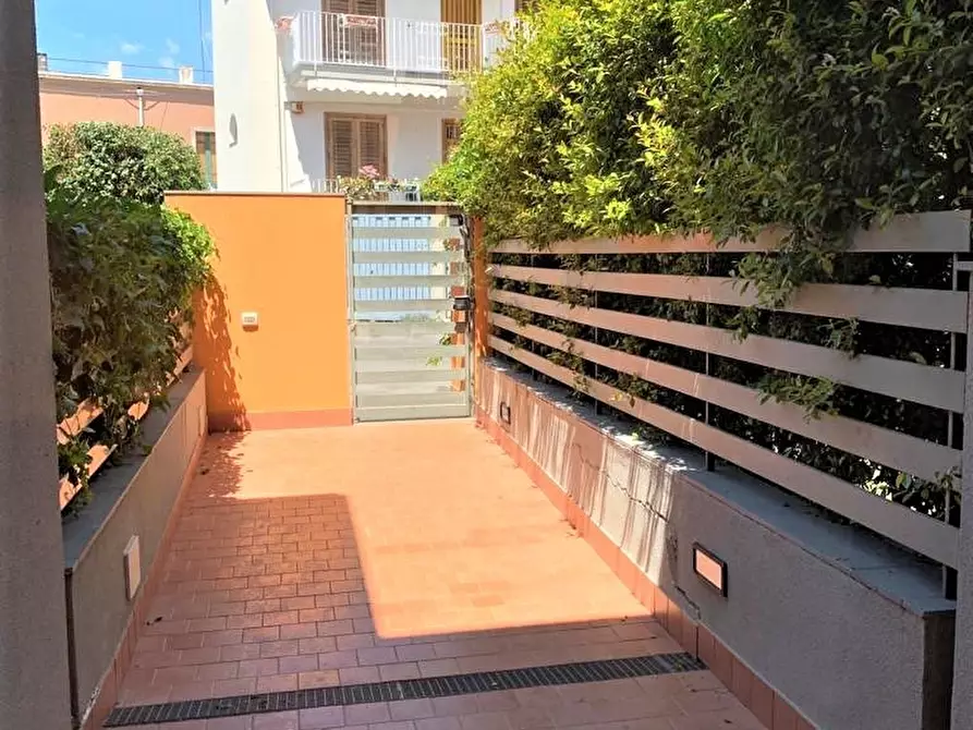 Immagine 11 di Appartamento in vendita  a Acireale