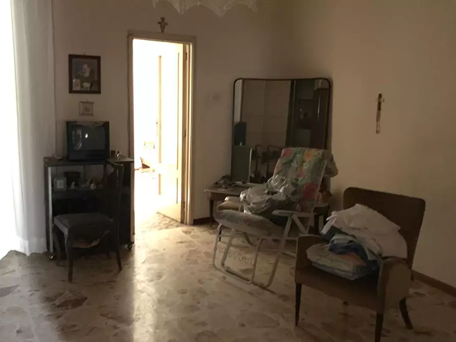 Immagine 11 di Casa indipendente in vendita  a San Giovanni La Punta