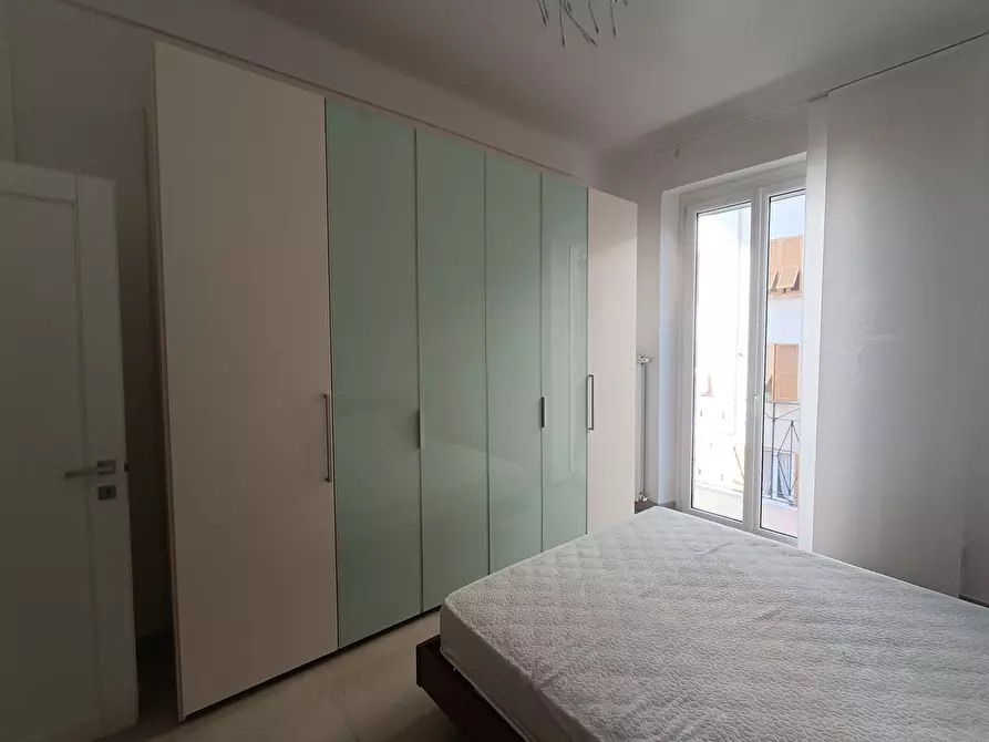 Immagine 59 di Pentalocale in vendita  in Via Paolo Antonio de Cavero 8 a Genova