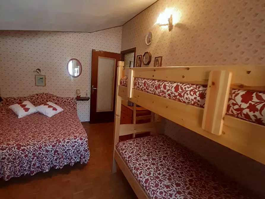 Immagine 12 di Bilocale in vendita  in Corso Nizza 91 a Limone Piemonte