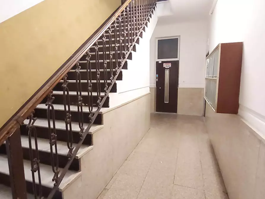 Immagine 29 di Quadrilocale in vendita  in Via Nino Bixio 4 a Genova