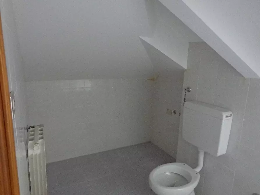 Immagine 4 di Appartamento in vendita  in Via Scavino 21 a Varazze