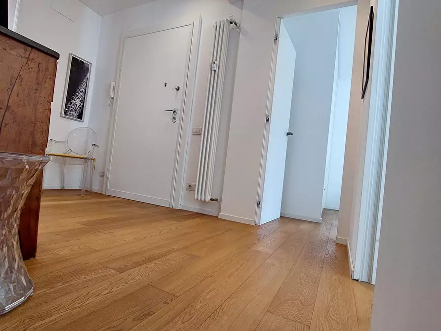 Immagine 28 di Trilocale in vendita  in Via Ameglia a Genova