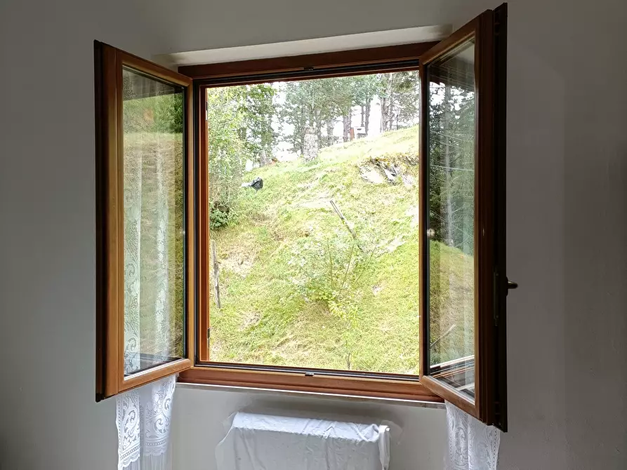 Immagine 29 di Appartamento in vendita  in Via Casoni a Rocchetta Di Vara