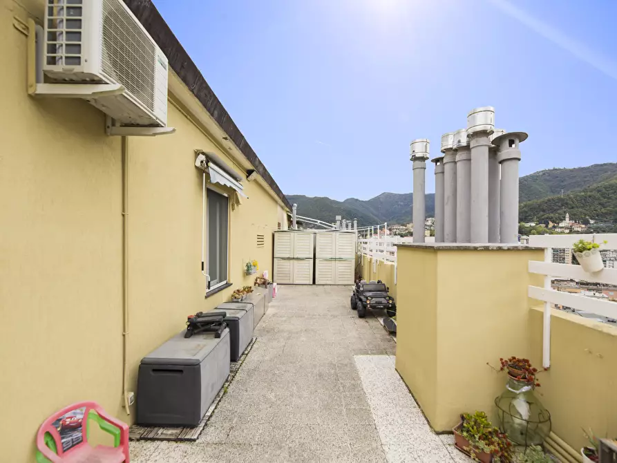 Immagine 30 di Appartamento in vendita  in Via Mantova a Genova