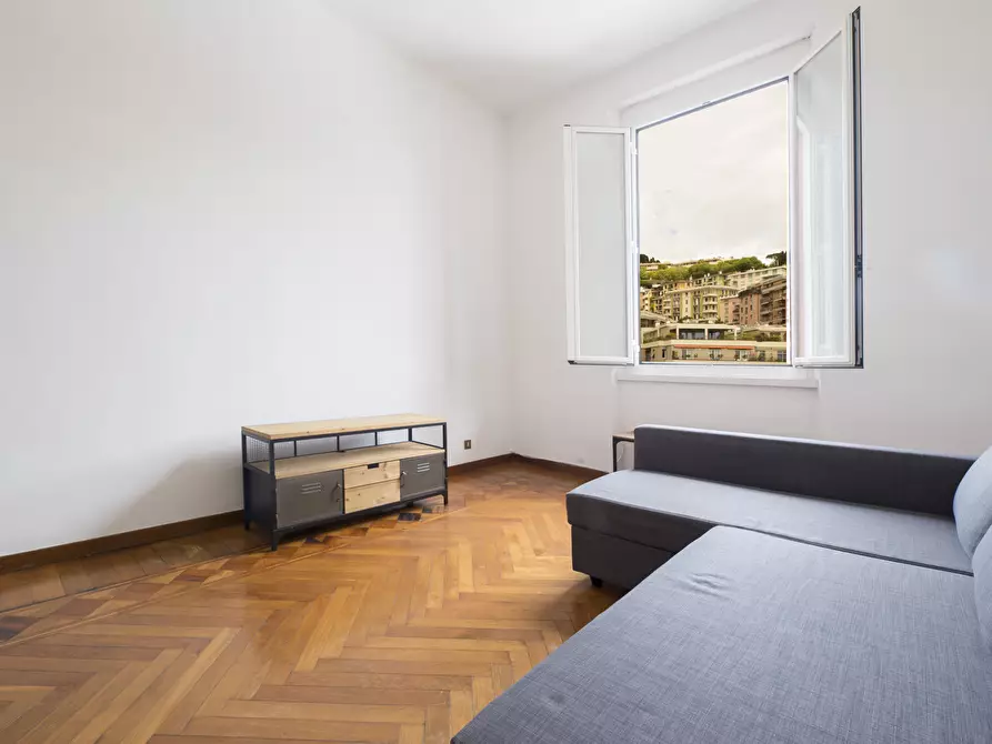 Immagine 11 di Appartamento in vendita  in Corso Magenta a Genova