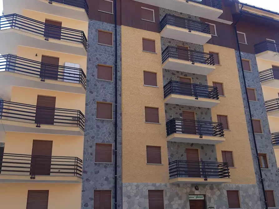 Immagine 3 di Bilocale in vendita  in Corso Nizza 91 a Limone Piemonte