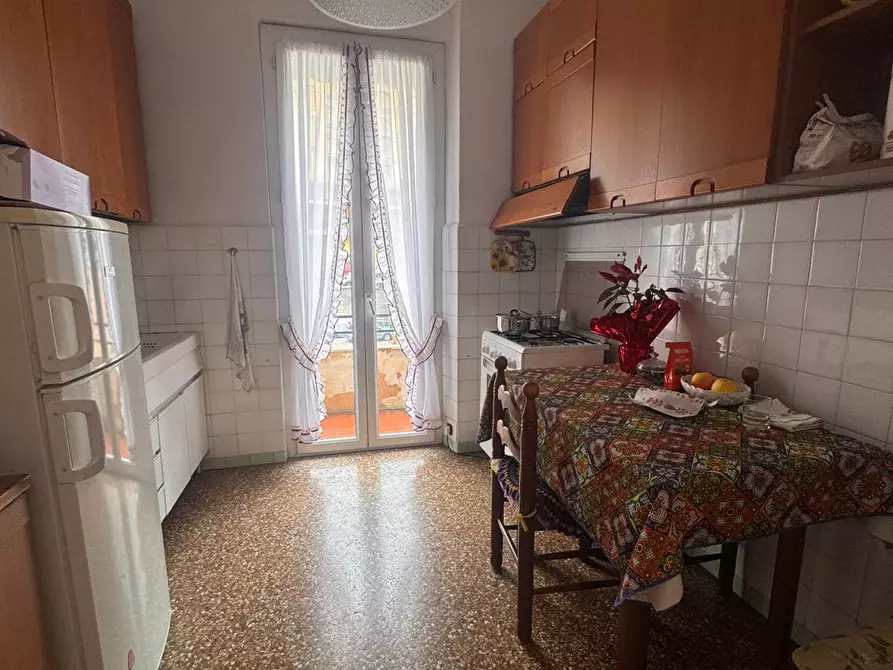 Immagine 11 di Appartamento in vendita  in Via Branega a Genova