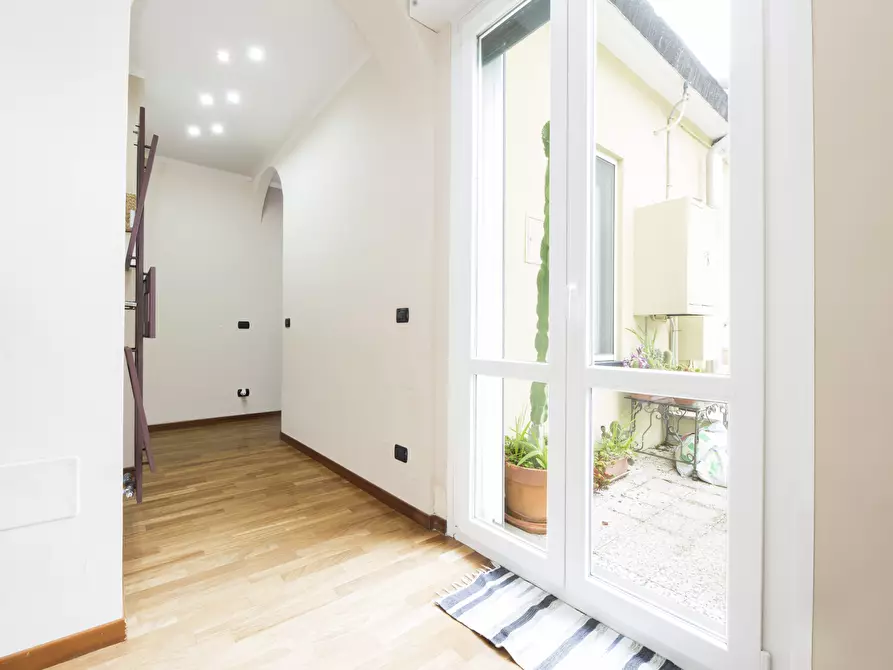 Immagine 15 di Appartamento in vendita  in Via Mantova a Genova