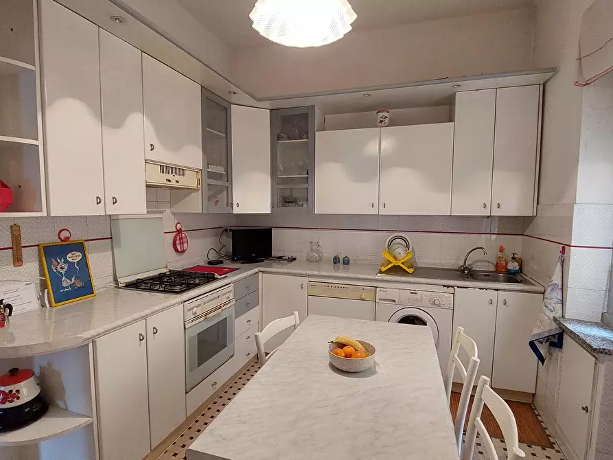 Immagine 9 di Quadrilocale in vendita  in Via Sturla 54 a Genova