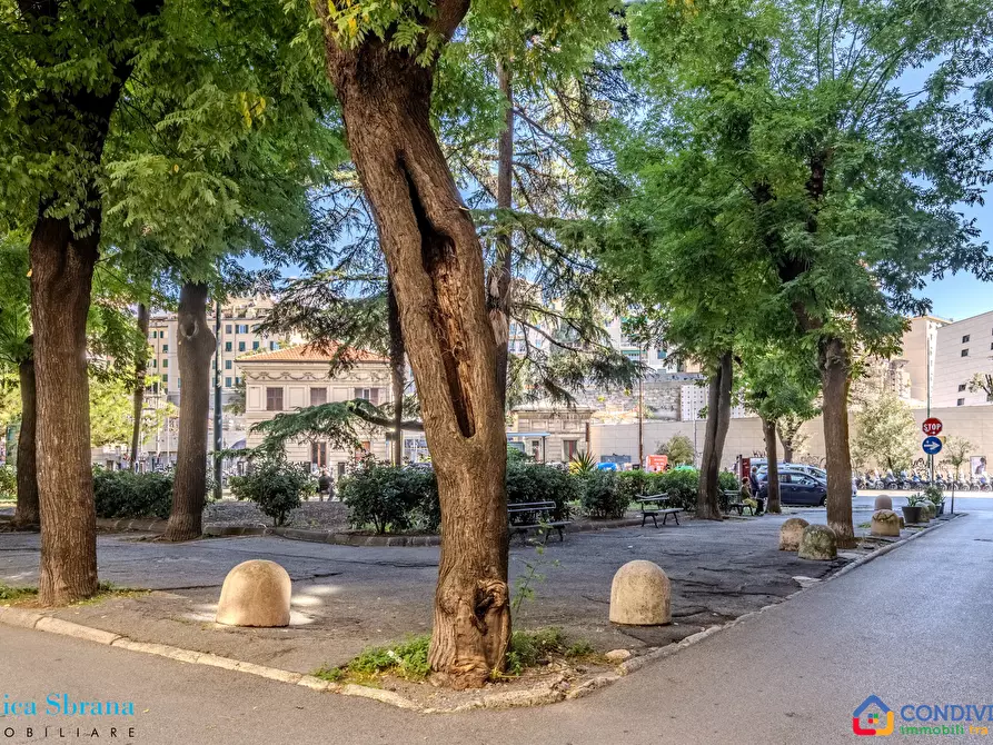 Immagine 2 di Appartamento in vendita  in Piazza Brignole 1 a Genova