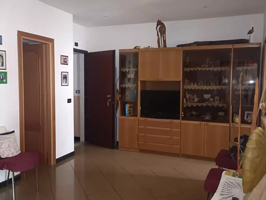Immagine 1 di Appartamento in affitto  in Via Fratelli Cairoli 54 a Varazze