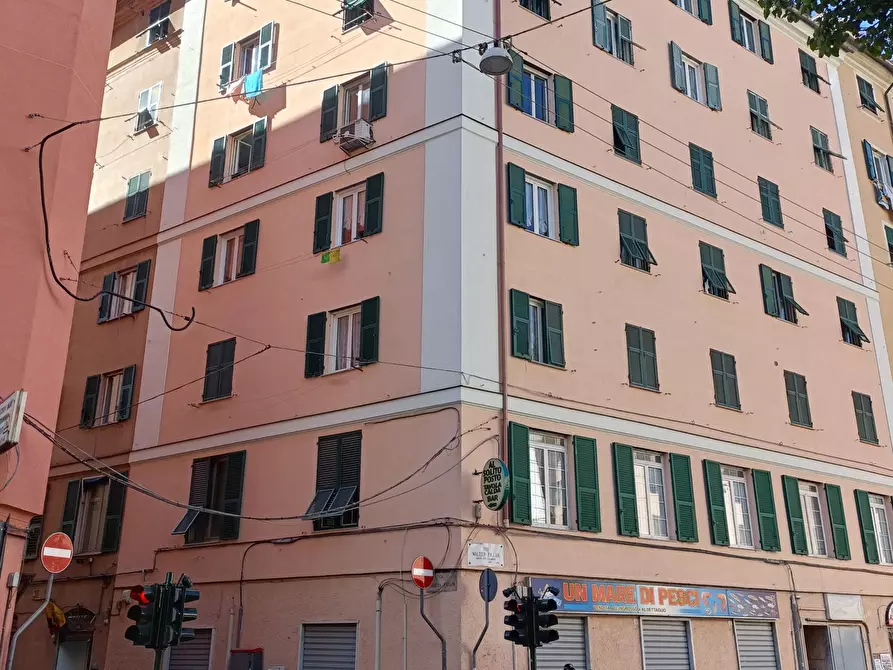 Immagine 1 di Appartamento in vendita  in Via Walter Fillak 2 a Genova