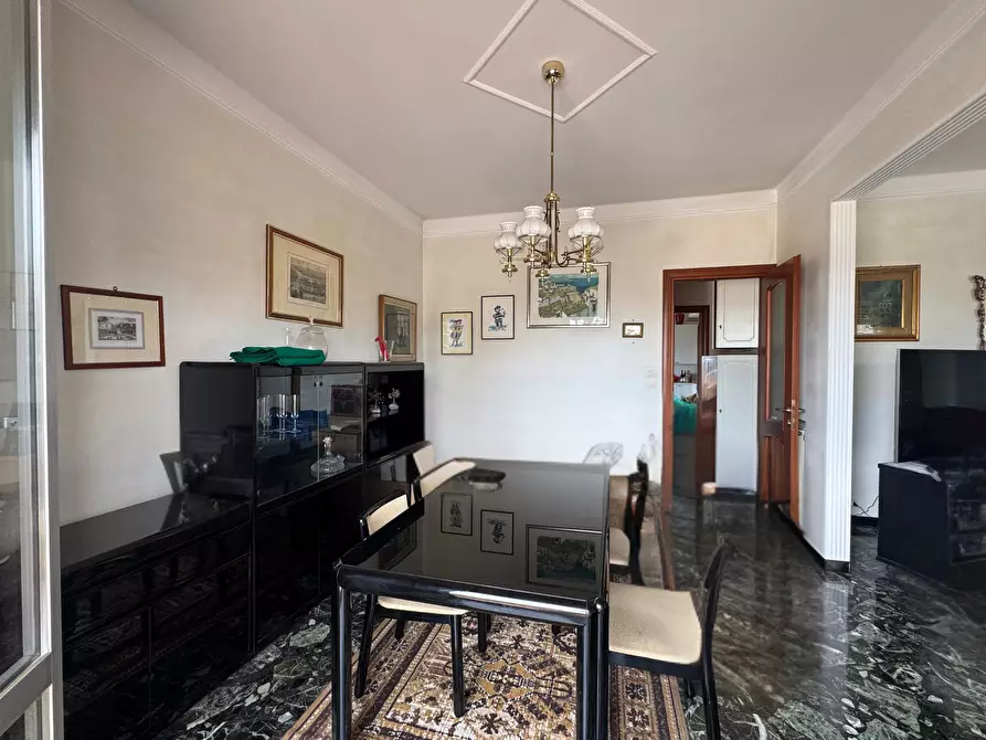 Immagine 10 di Pentalocale in vendita  a Genova
