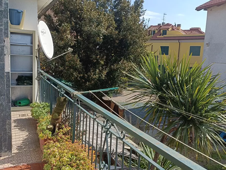 Immagine 29 di Trilocale in vendita  in Via Nuova Cantalupo 7 a Varazze