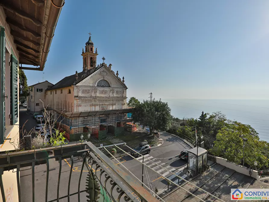 Immagine 1 di Appartamento in vendita  in Piazzale San Michele a Pieve Ligure