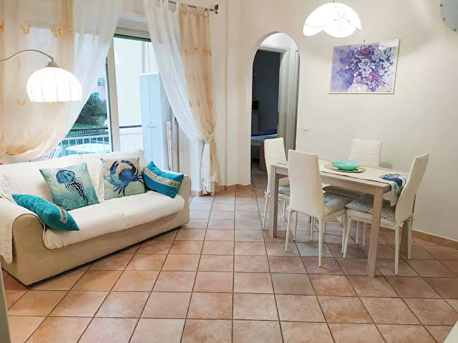 Immagine 9 di Bilocale in vendita  in Via Costaguta 76 a Rapallo