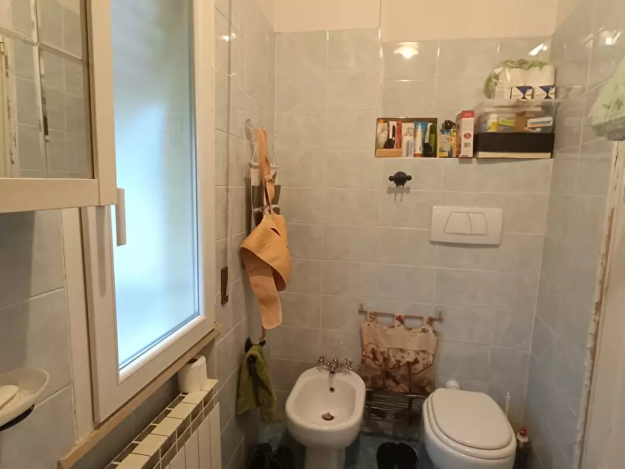 Immagine 23 di Bilocale in vendita  in Via Mantova 15 a Genova