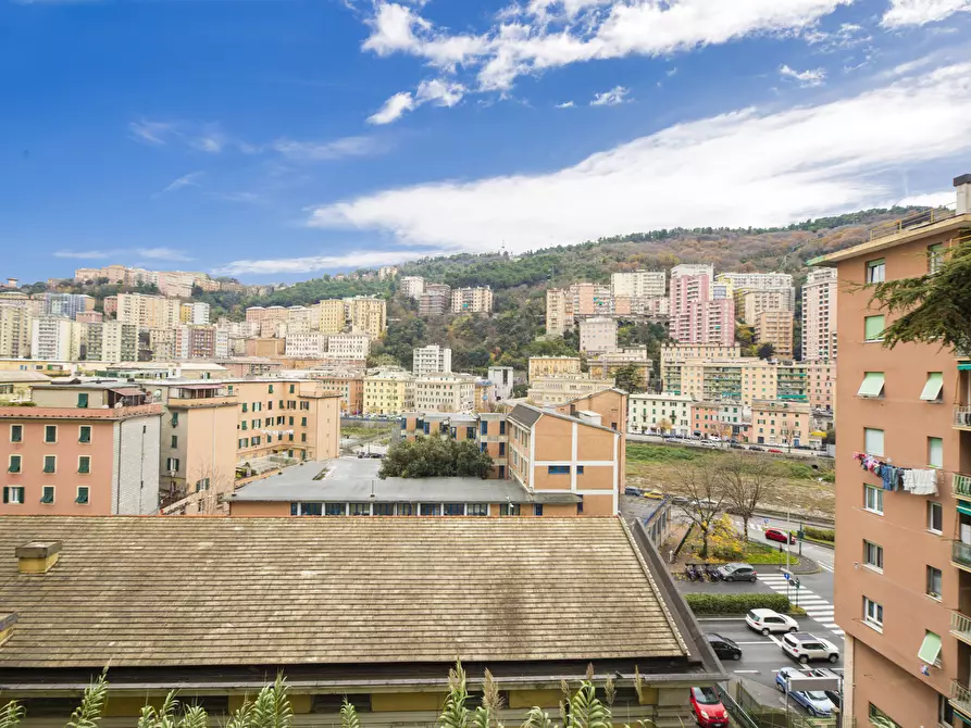 Immagine 17 di Appartamento in vendita  in Via Montenero a Genova