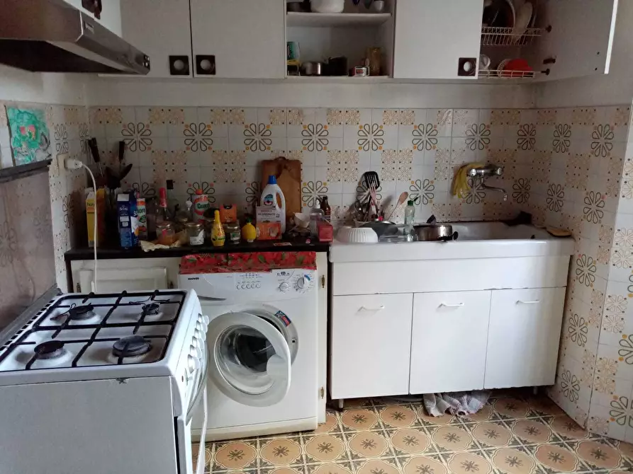 Immagine 14 di Appartamento in vendita  in Piazza San Pietro 3 a Urbe