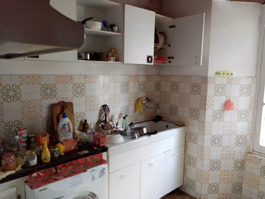 Immagine 16 di Appartamento in vendita  in Piazza San Pietro 3 a Urbe