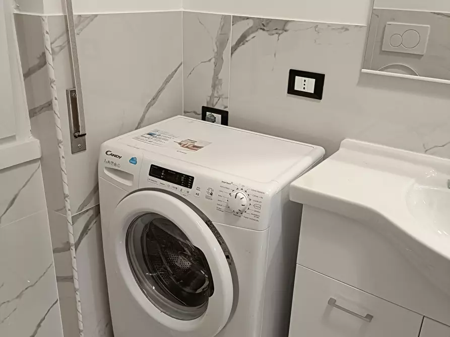 Immagine 21 di Appartamento in affitto  in Via Gian Battista Gaulli 30A a Genova