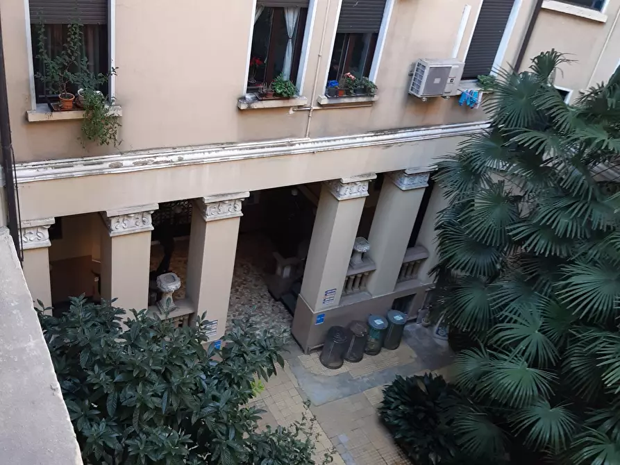 Immagine 33 di Appartamento in affitto  in Via Trebbia 33 a Milano