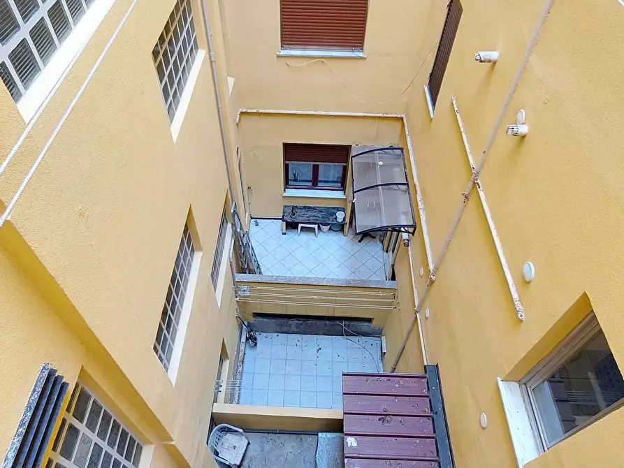 Immagine 44 di Quadrilocale in vendita  in Via Sturla 54 a Genova