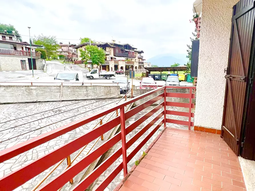 Immagine 15 di Appartamento in vendita  in Via Tetti Elia a Roburent