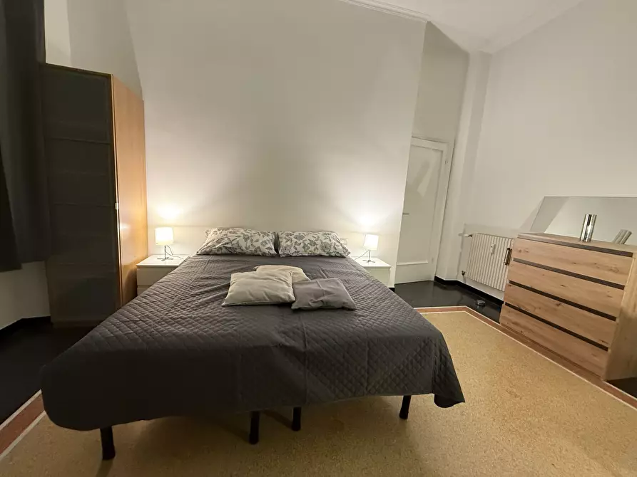 Immagine 33 di Pentalocale in vendita  in Via Fieschi a Genova