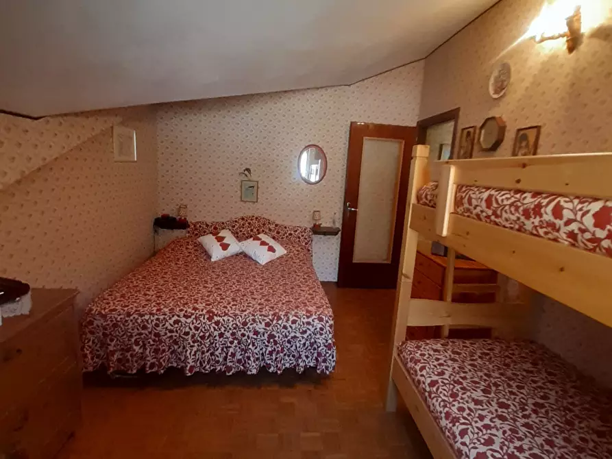 Immagine 13 di Bilocale in vendita  in Corso Nizza 91 a Limone Piemonte