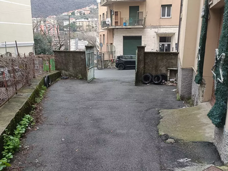 Immagine 35 di Attività artigianale in vendita  in Via Terpi 43R a Genova